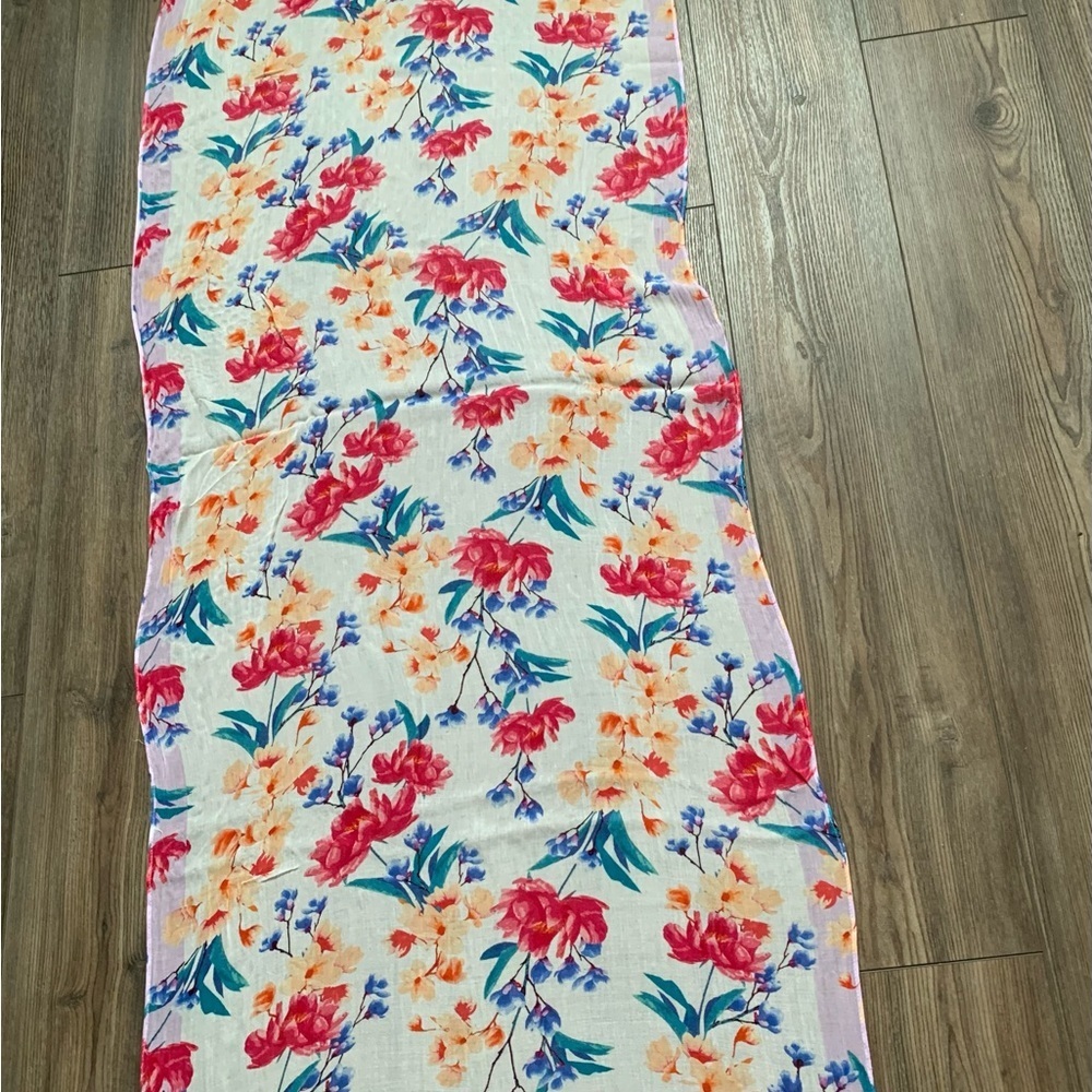 Lands end scarf 25/70 inch